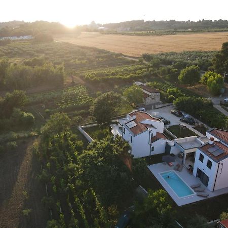 Villa Barbara Porec Bagian luar foto