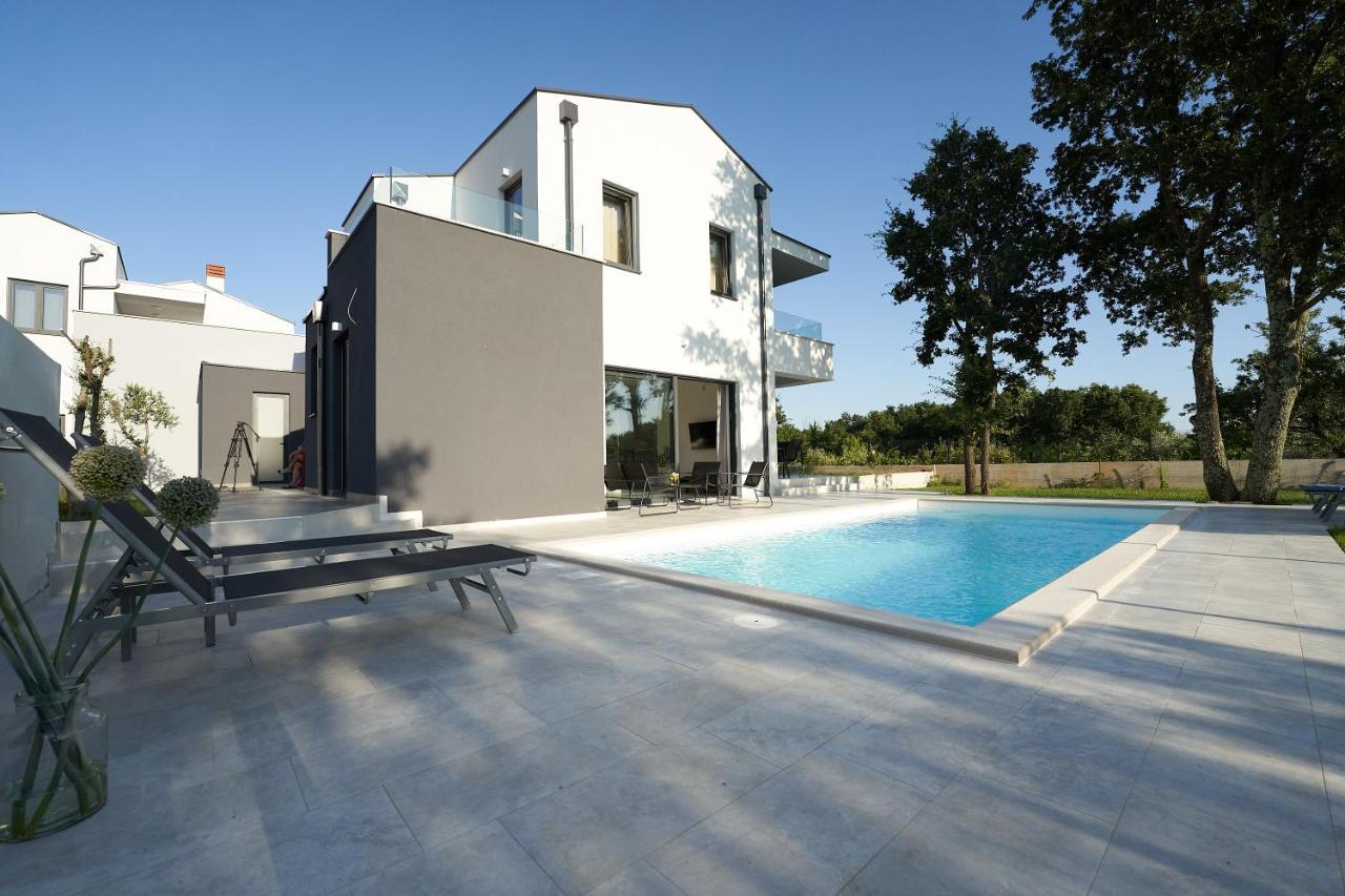 Villa Barbara Porec Bagian luar foto