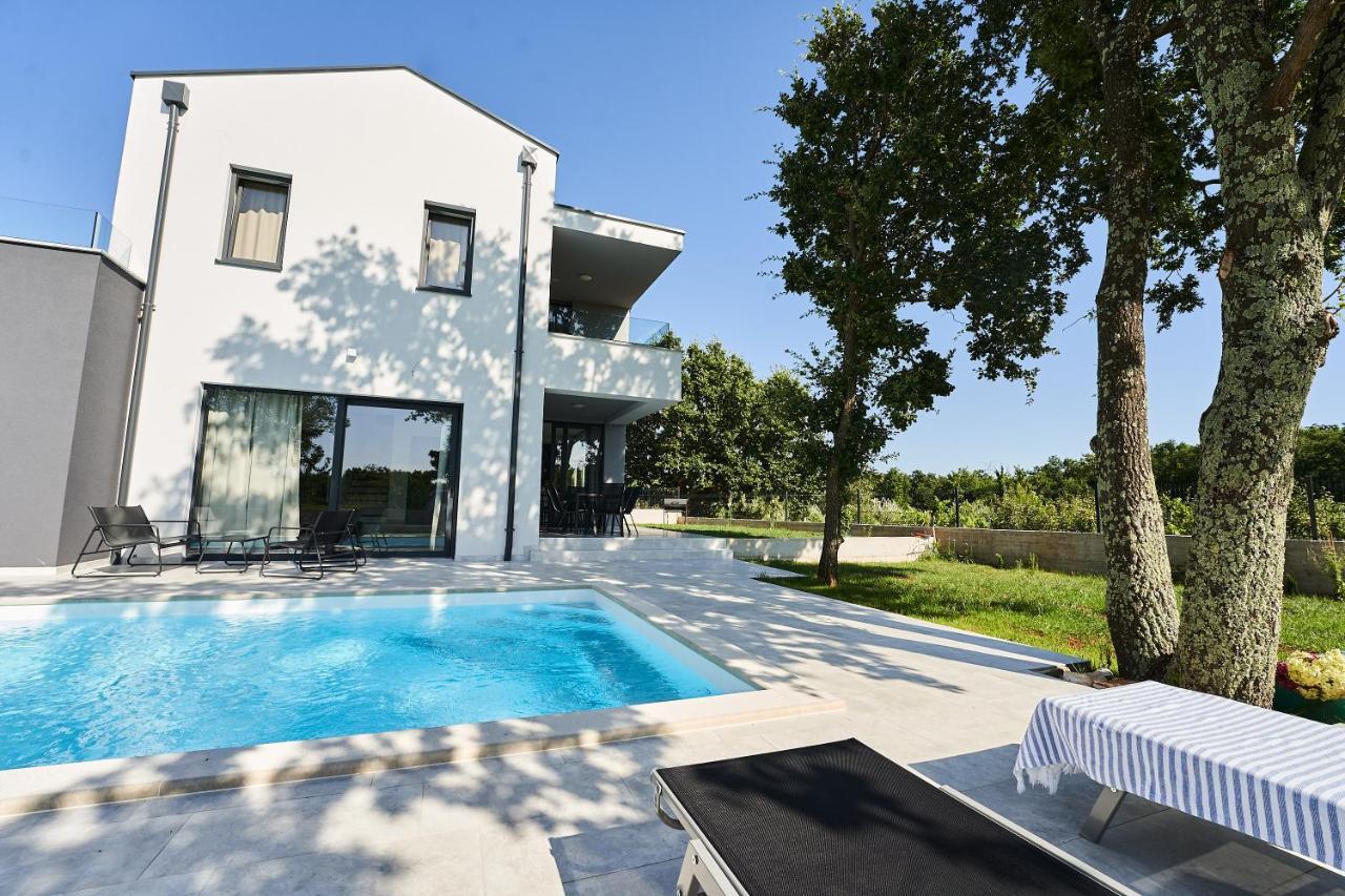 Villa Barbara Porec Bagian luar foto