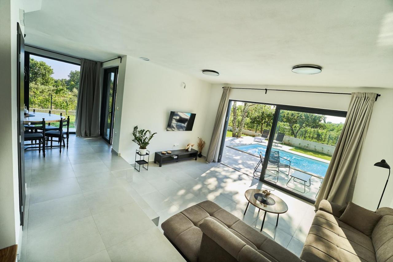 Villa Barbara Porec Bagian luar foto