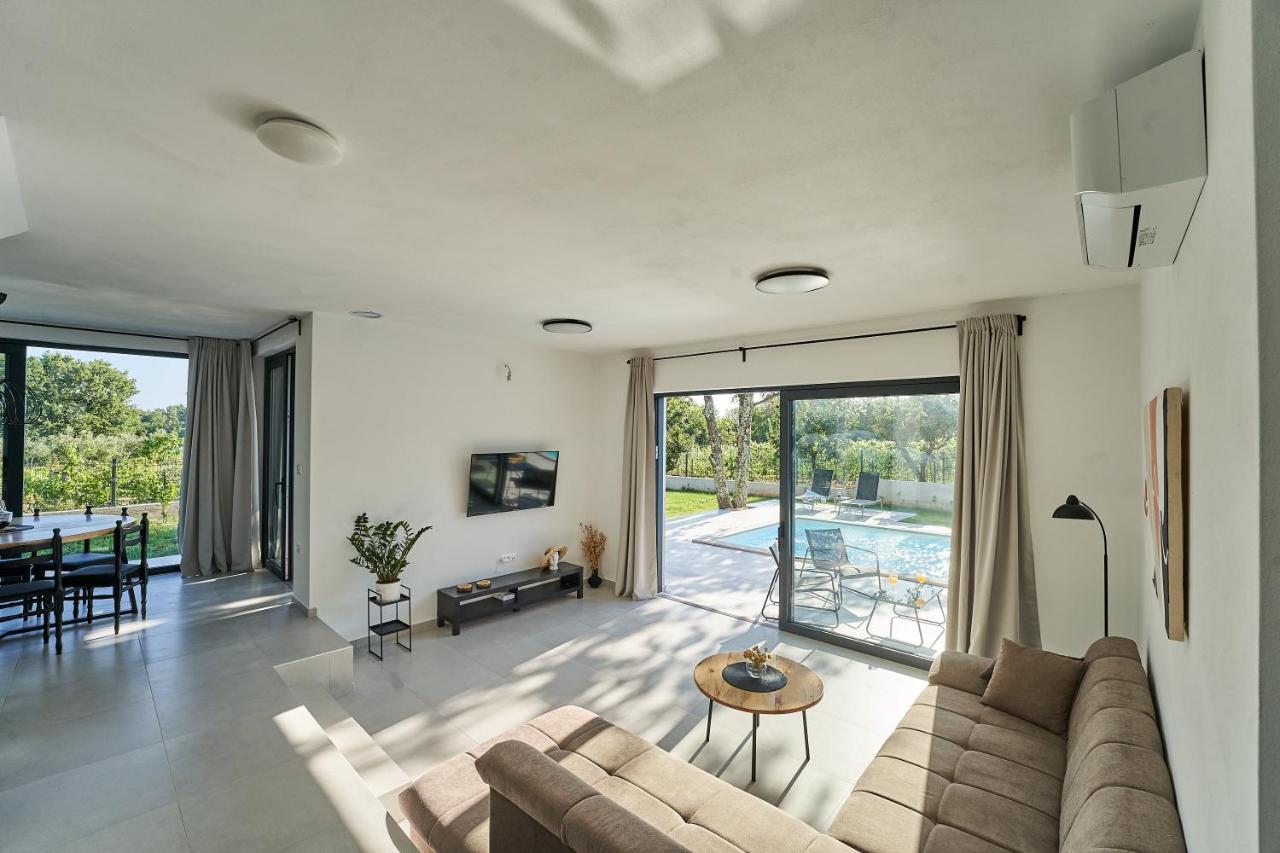 Villa Barbara Porec Bagian luar foto